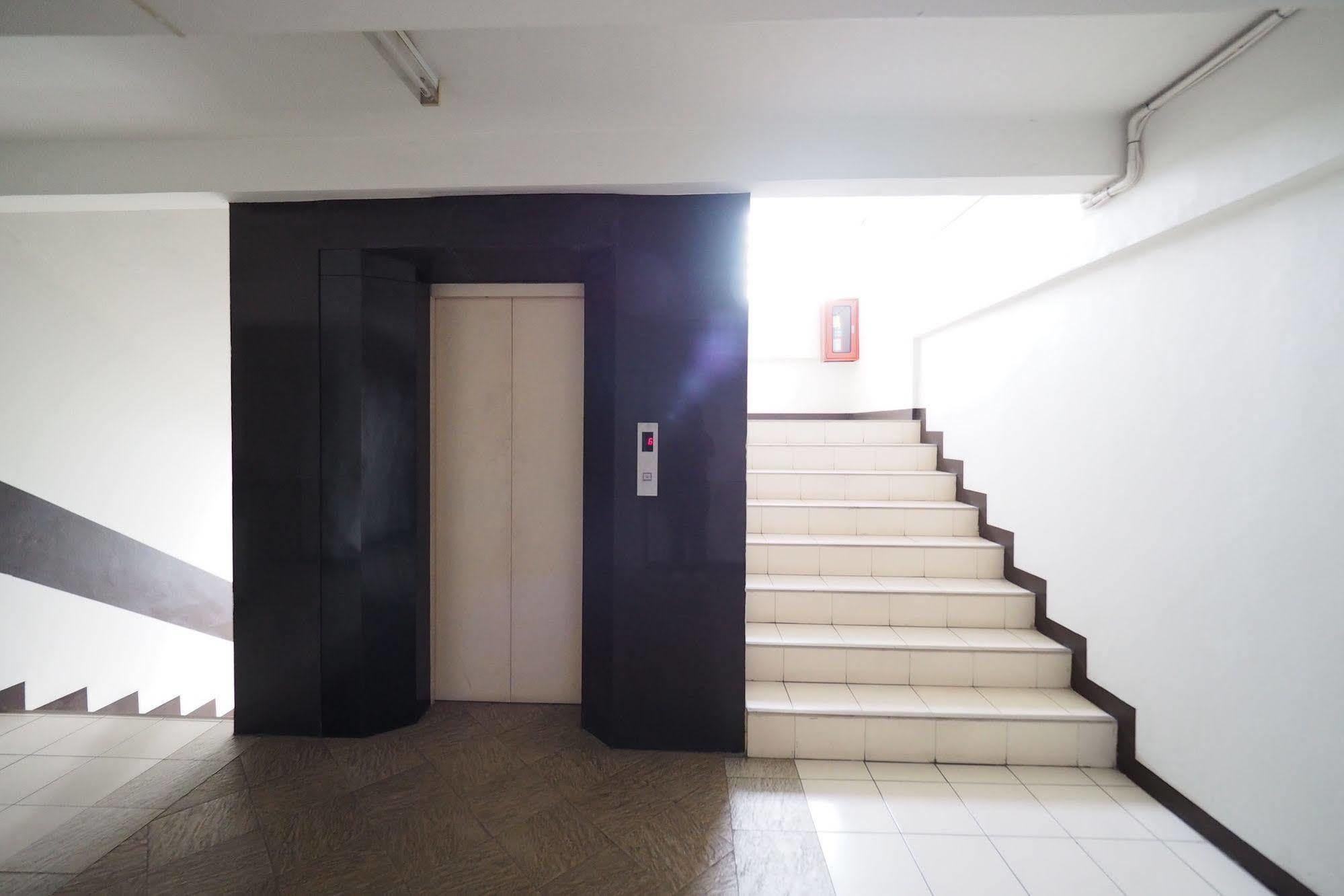 Living Naraa Place Bangkok Exterior photo